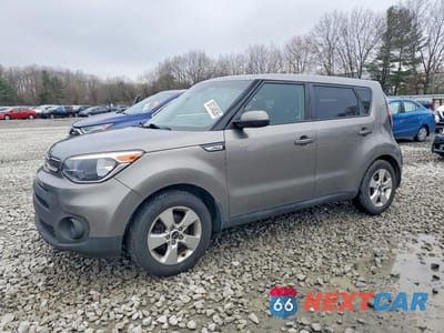 2017 KIA SOUL BASE KNDJN2A27H7481756 - główne zdjęcie licytacji z USA - miniatura