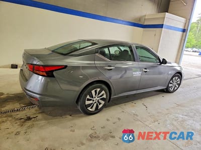 Trzecie zdjęcie samochodu z tyłu: 2024 NISSAN ALTIMA S VIN:1N4BL4BV8RN382526 - miniatura