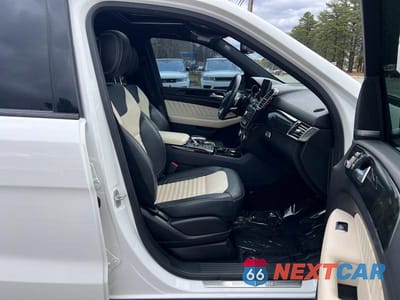 Piąte zdjęcie samochodu w środku: 2018 MERCEDES-BENZ GLE 350 4MATIC VIN:4JGDA5HB1JB021717 - miniatura