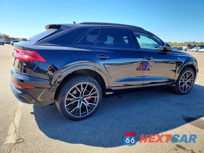 Trzecie zdjęcie samochodu z tyłu: 2019 AUDI Q8 PRESTIGE S-LINE VIN:WA1FVAF16KD041529 - miniatura