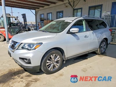 2018 NISSAN PATHFINDER SL 5N1DR2MN0JC620061 - główne zdjęcie licytacji z USA - miniatura