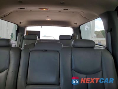 Zdjęcie 10 z 13 samochodu: 2006 CHEVROLET SUBURBAN K1500 VIN:3GNFK16U06G130957 - miniatura
