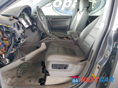 Zdjęcie 7 z 12 samochodu: 2006 PORSCHE CAYENNE TURBO VIN:WP1AC29P86LA93248 - miniatura