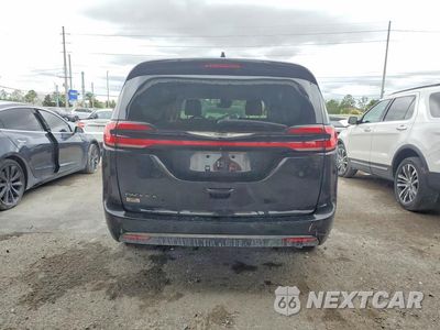 Zdjęcie 6 z 13 samochodu: 2023 CHRYSLER PACIFICA TOURING L VIN:2C4RC1BGXPR524349 - miniatura
