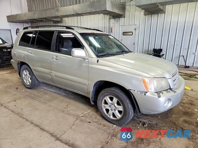 Czwarte zdjęcie samochodu z boku: 2003 TOYOTA HIGHLANDER LIMITED VIN:JTEHF21A630142499 - miniatura