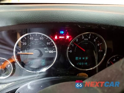 Zdjęcie 9 z 13 samochodu: 2011 JEEP WRANGLER UNLIMITED RUBICON VIN:1J4BA6H1XBL520174 - miniatura