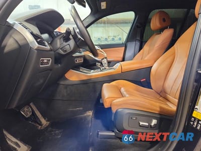 Zdjęcie 7 z 13 samochodu: 2021 BMW X5 XDRIVE40I VIN:5UXCR6C04M9G41267 - miniatura