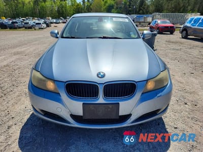 Piąte zdjęcie samochodu w środku: 2011 BMW 328 XI SULEV VIN:WBAPK5C55BA657948 - miniatura