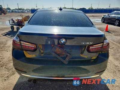 Zdjęcie 6 z 12 samochodu: 2017 BMW 330 I VIN:WBA8B9G55HNU50175 - miniatura