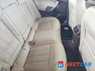 Zdjęcie 10 z 12 samochodu: 2014 BUICK REGAL VIN:2G4GK5EX9E9307400 - miniatura