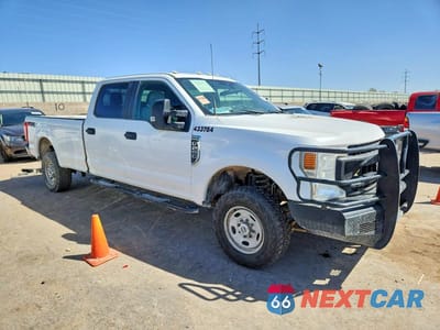 Czwarte zdjęcie samochodu z boku: 2022 FORD F250 SUPER DUTY VIN:1FT7W2B69NEC44640 - miniatura