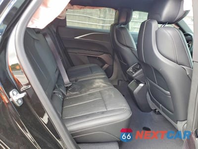 Zdjęcie 11 z 14 samochodu: 2026 CADILLAC LYRIQ SPORT VIN:1GYKPURK3TZ304661 - miniatura