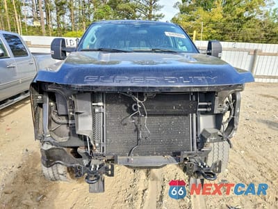 Piąte zdjęcie samochodu w środku: 2024 FORD F250 SUPER DUTY VIN:1FT8W2BA1REC61060 - miniatura