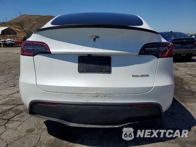 Zdjęcie 6 z 12 samochodu: 2025 TESLA MODEL Y VIN:7SAYGDEF4SF216539 - miniatura