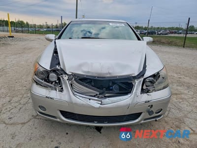 Piąte zdjęcie samochodu w środku: 2005 ACURA RL VIN:JH4KB16505C009815 - miniatura