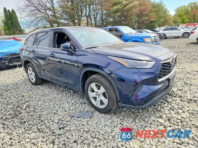 Czwarte zdjęcie samochodu z boku: 2023 TOYOTA HIGHLANDER L VIN:5TDKDRAH6PS034604 - miniatura