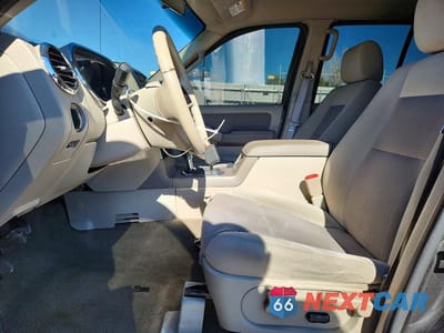 Zdjęcie 7 z 14 samochodu: 2007 FORD EXPLORER XLT VIN:1FMEU73847UB79808 - miniatura