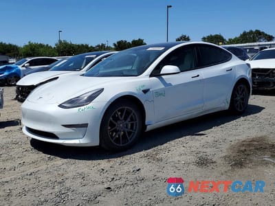 2021 TESLA MODEL 3 5YJ3E1EA8MF877879 - główne zdjęcie licytacji z USA - miniatura