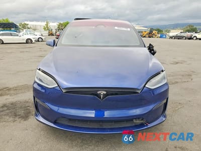 Piąte zdjęcie samochodu w środku: 2024 TESLA MODEL X VIN:7SAXCBE69RF454764 - miniatura