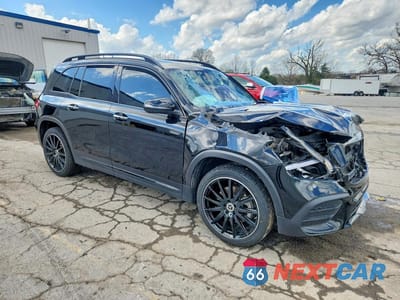 Czwarte zdjęcie samochodu z boku: 2023 MERCEDES-BENZ GLB 250 4MATIC VIN:W1N4M4HB1PW278635 - miniatura