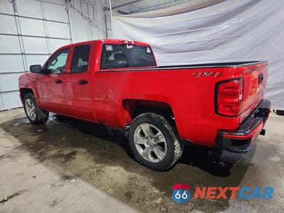 Drugie zdjęcie samochodu z przodu: 2018 CHEVROLET SILVERADO K1500 CUSTOM VIN:1GCVKPEC2JZ264202 - miniatura