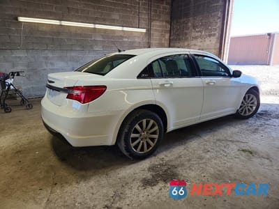 Trzecie zdjęcie samochodu z tyłu: 2012 CHRYSLER 200 TOURING VIN:1C3CCBBB4CN119714 - miniatura