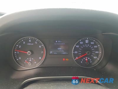 Zdjęcie 9 z 12 samochodu: 2019 KIA FORTE LXS VIN:3KPF24AD2KE045612 - miniatura