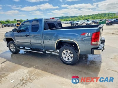 Drugie zdjęcie samochodu z przodu: 2007 GMC NEW SIERRA K1500 VIN:1GTEK19067Z567120 - miniatura