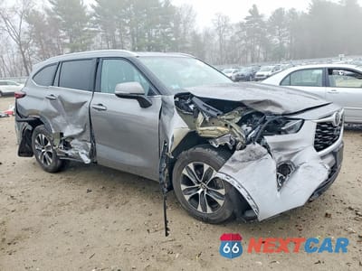 Czwarte zdjęcie samochodu z boku: 2025 TOYOTA HIGHLANDER XLE VIN:5TDKDRBH9SS591451 - miniatura