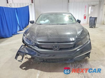 Piąte zdjęcie samochodu w środku: 2019 HONDA CIVIC LX VIN:2HGFC2F67KH581585 - miniatura