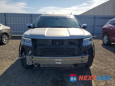 Piąte zdjęcie samochodu w środku: 2017 FORD EXPLORER PLATINUM VIN:1FM5K8HT6HGC09612 - miniatura