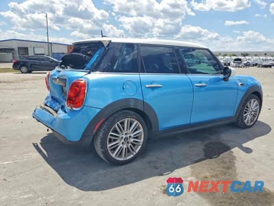 Trzecie zdjęcie samochodu z tyłu: 2016 MINI COOPER VIN:WMWXU1C5XG2D10297 - miniatura