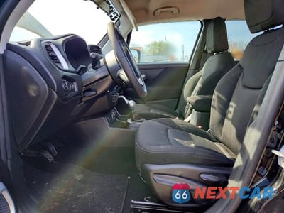 Zdjęcie 7 z 11 samochodu: 2018 JEEP RENEGADE SPORT VIN:ZACCJBAH7JPH17596 - miniatura