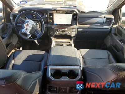 Zdjęcie 8 z 12 samochodu: 2023 FORD F250 SUPER DUTY VIN:1FT8W2BN9PED26060 - miniatura