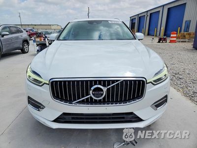 Piąte zdjęcie samochodu w środku: 2020 VOLVO XC60 T5 INSCRIPTION VIN:YV4102RL9L1587324 - miniatura