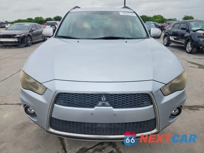 Piąte zdjęcie samochodu w środku: 2010 MITSUBISHI OUTLANDER SE VIN:JA4AS3AW2AZ009454 - miniatura