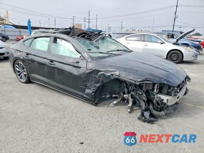 Czwarte zdjęcie samochodu z boku: 2024 AUDI A5 PREMIUM 45 VIN:WAUDACF58RA091333 - miniatura