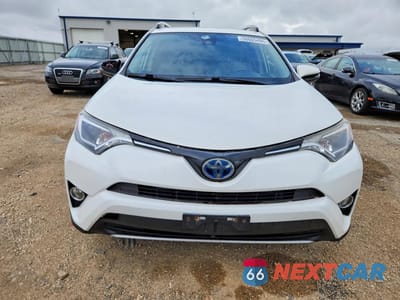 Piąte zdjęcie samochodu w środku: 2017 TOYOTA RAV4 HYBRID XLE VIN:JTMRJREV9HD071764 - miniatura