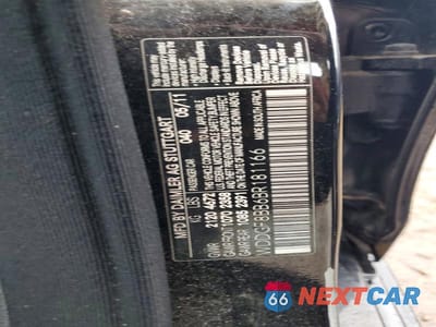 Zdjęcie 12 z 12 samochodu: 2011 MERCEDES-BENZ C 300 4MATIC VIN:WDDGF8BB6BR181166 - miniatura
