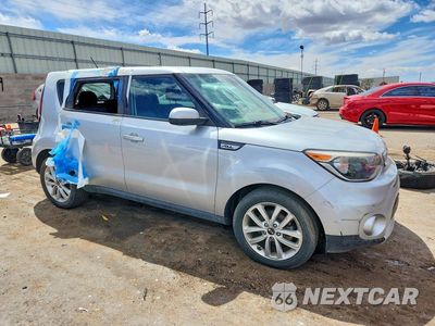 Czwarte zdjęcie samochodu z boku: 2018 KIA SOUL + VIN:KNDJP3A5XJ7509114 - miniatura