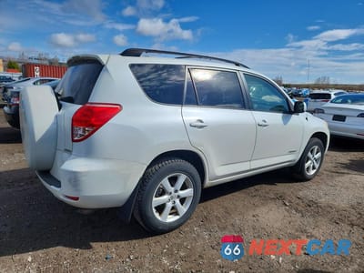 Trzecie zdjęcie samochodu z tyłu: 2007 TOYOTA RAV4 LIMITED VIN:JTMBD31V275093304 - miniatura