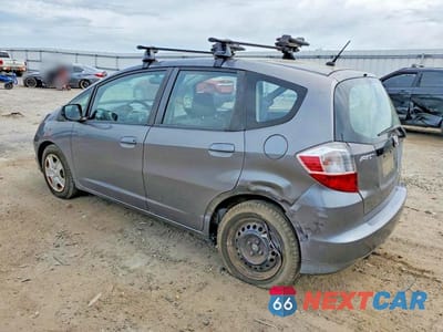 Drugie zdjęcie samochodu z przodu: 2013 HONDA FIT VIN:JHMGE8H33DC063710 - miniatura