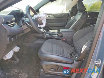 Zdjęcie 7 z 13 samochodu: 2025 FORD EXPLORER ST-LINE VIN:1FMUK8KH3SGB57623 - miniatura