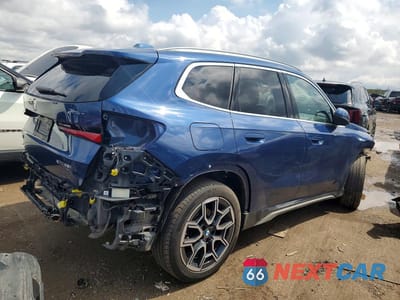 Trzecie zdjęcie samochodu z tyłu: 2025 BMW X1 XDRIVE28I VIN:WBX73EF03S5037112 - miniatura