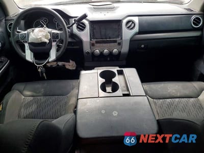 Zdjęcie 8 z 12 samochodu: 2015 TOYOTA TUNDRA SR VIN:5TFUY5F18FX457128 - miniatura