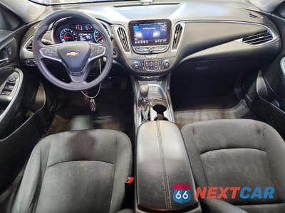 Zdjęcie 8 z 12 samochodu: 2021 CHEVROLET MALIBU LT VIN:1G1ZD5ST2MF025090 - miniatura