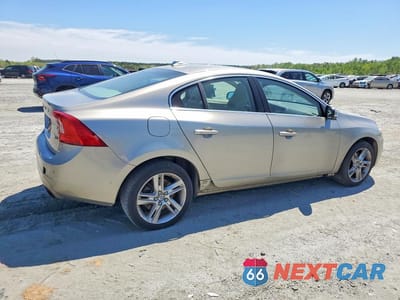 Trzecie zdjęcie samochodu z tyłu: 2015 VOLVO S60 PREMIER VIN:YV140MFK4F2367248 - miniatura