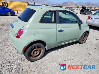 Trzecie zdjęcie samochodu z tyłu: 2012 FIAT 500 POP VIN:3C3CFFAR9CT330856 - miniatura
