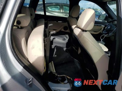 Zdjęcie 10 z 11 samochodu: 2018 BMW X1 XDRIVE28I VIN:WBXHT3C32J3H32816 - miniatura