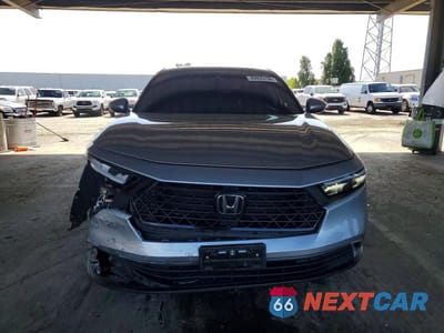 Piąte zdjęcie samochodu w środku: 2023 HONDA ACCORD EX VIN:1HGCY1F30PA002804 - miniatura
